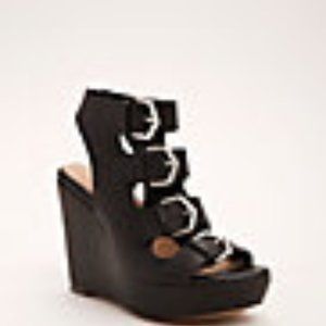 Black Buckle Straps Platform Wedges-Torrid